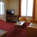 Lägenhetshotell Du Grand Le Plessis-Robinson